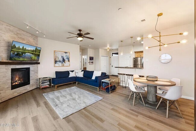 Building Photo - Fully Furnished Mountain Condo | Flexible Lease Terms | Garage Included | Fraser, CO