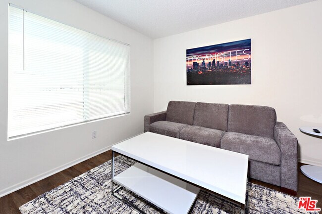 Building Photo - 3600 Bagley Ave