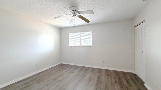 Building Photo - 12346 Fox Hound Ct
