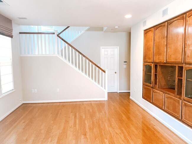 Primary Photo - Executive Home in Dublin Available!