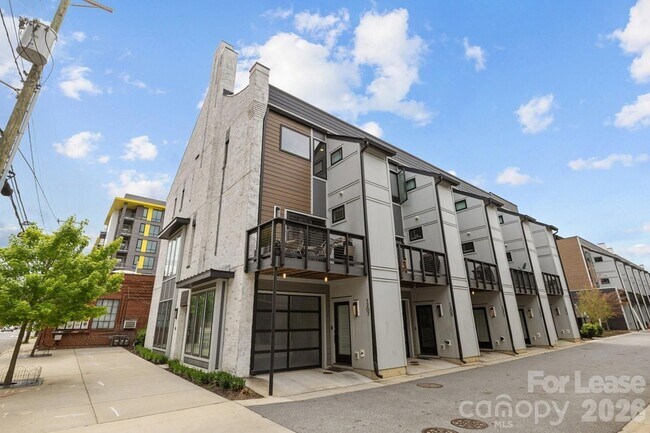 Building Photo - 1207 Minter Pl