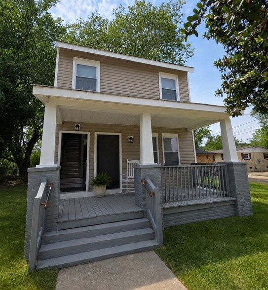 Building Photo - 1521 Cary Ave