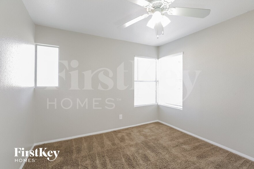 Building Photo - 7861 Mt Shasta Cir