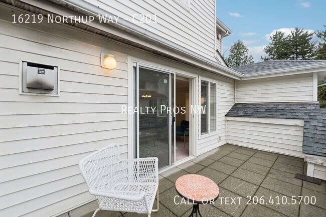 Building Photo - 16219 Northup Way