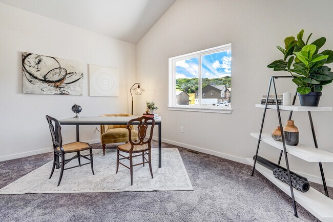 Building Photo - 5763 Villa Lorenzo Dr