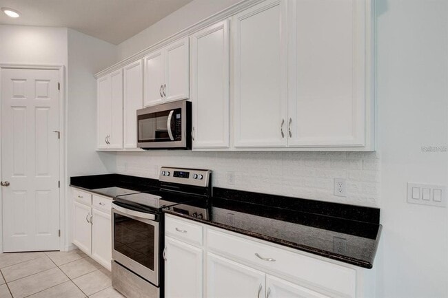 Building Photo - 14704 Seton Creek Blvd
