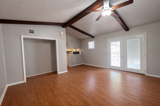 Building Photo - 1817 Breckenridge Dr