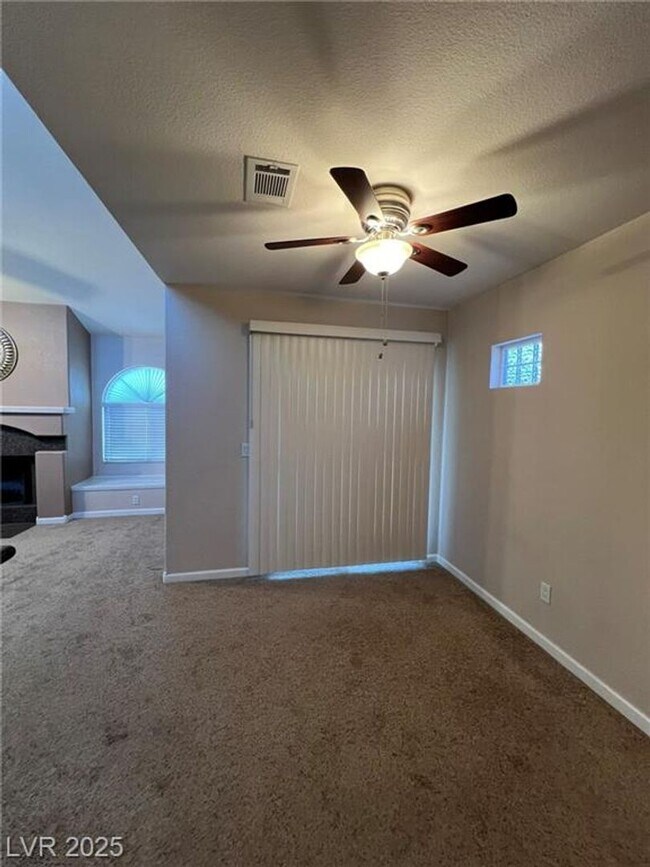 Building Photo - 9325 W Desert Inn Rd