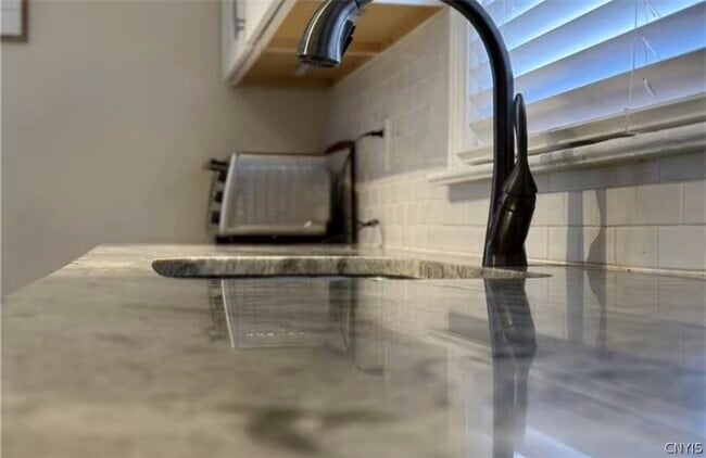 Building Photo - 26 Paris Rd