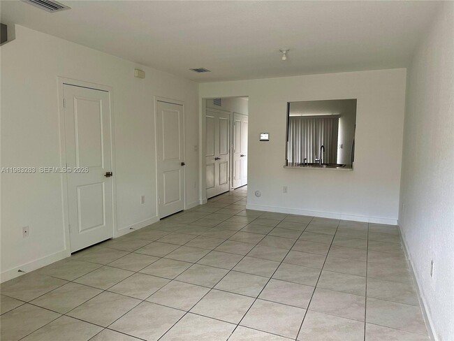 Building Photo - 452 NE 4th Terrace