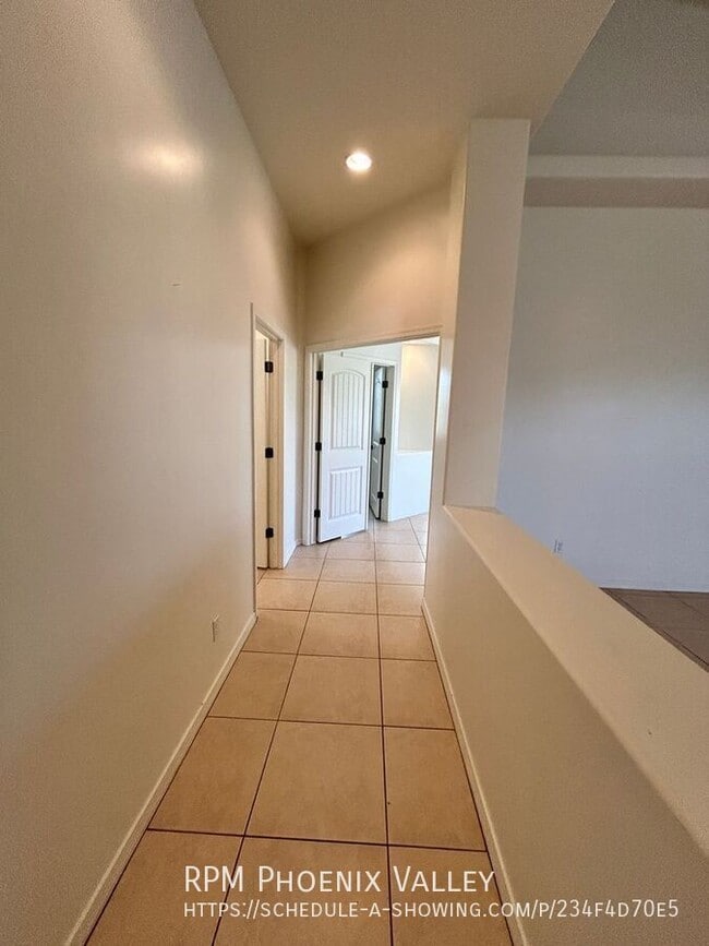 Building Photo - 18660 E Agua Vista