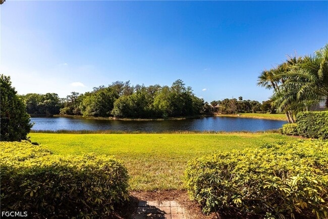 Building Photo - 13730 Willow Haven Ct