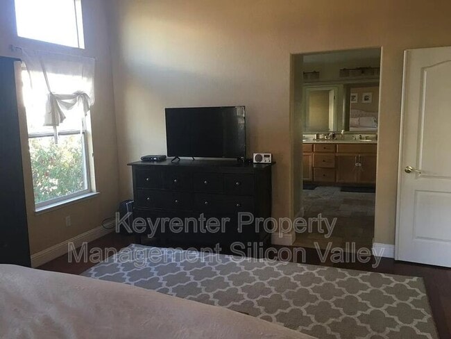 Building Photo - 3825 Venus Ct