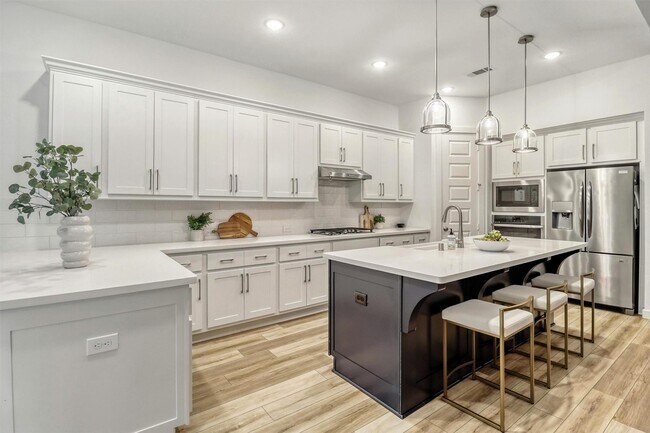 Building Photo - 4614 Sweet Dewberry Ln