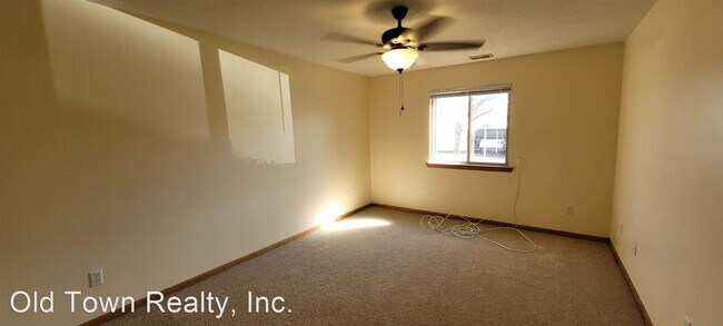 Building Photo - 2 br, 2 bath House - 2568 Eagle Circle #4