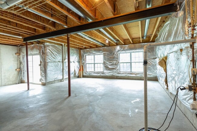 Building Photo - 391 Sheerer Dr