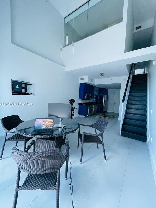 Building Photo - 60 SW 13th St