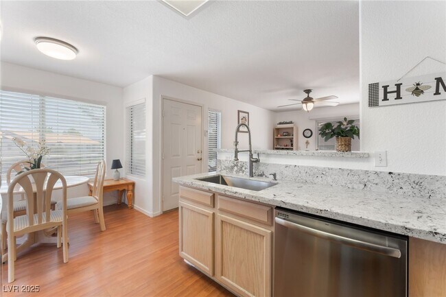 Building Photo - 5259 Caspian Springs Dr