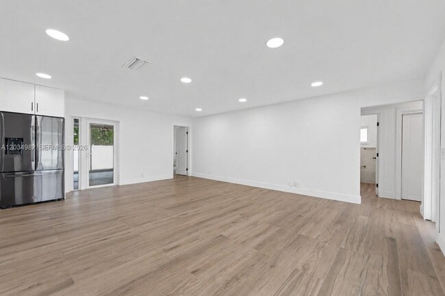 Building Photo - 8951 NW 21st St