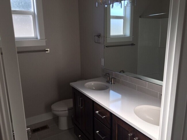 Building Photo - Coming Soon! Newer Custom built home with ...