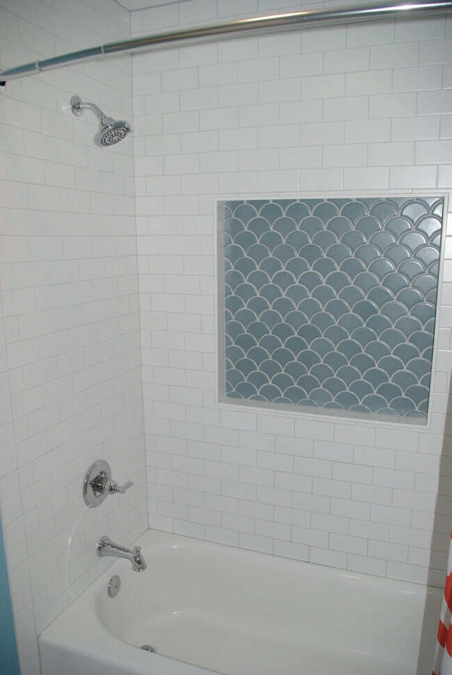 Building Photo - 24 Sevier St