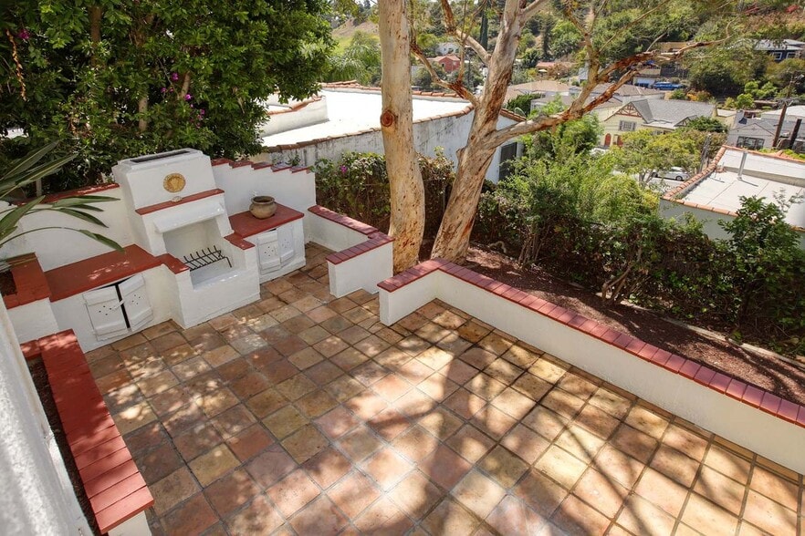 Building Photo - 1505 Stanford Dr