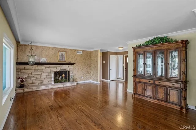 Building Photo - 528 E Parkdale Dr