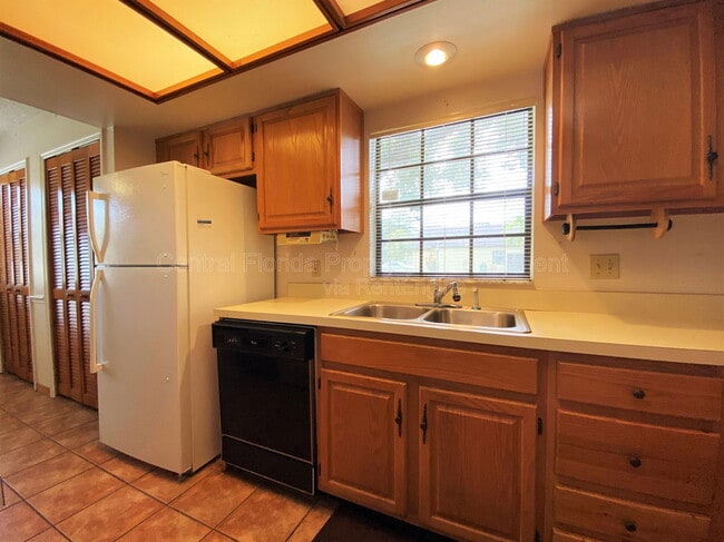 Building Photo - 3050 Pigeon Hawk Ct