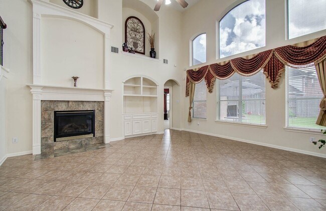 Building Photo - 11704 Shoal Landing St