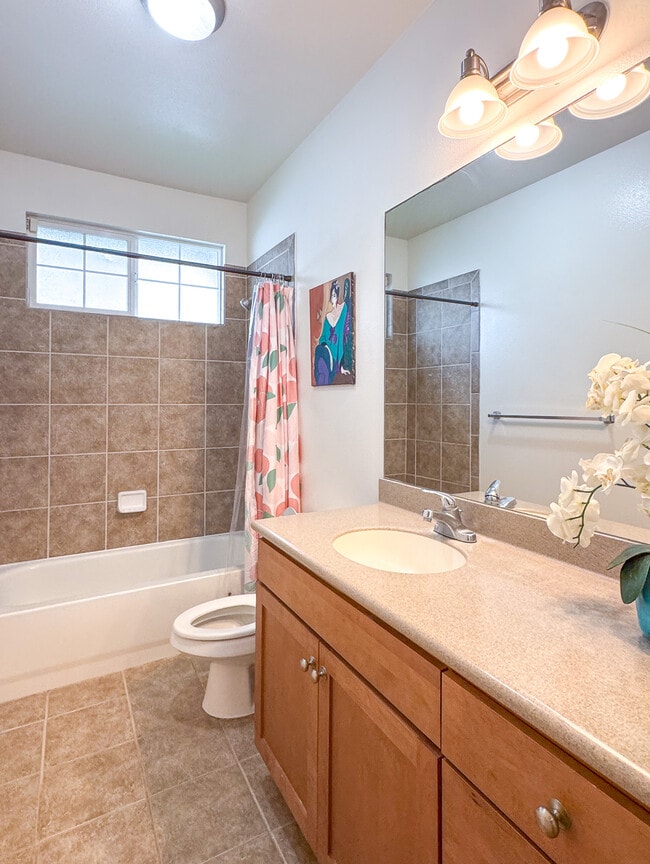 Building Photo - 5 Maka Hou Pl