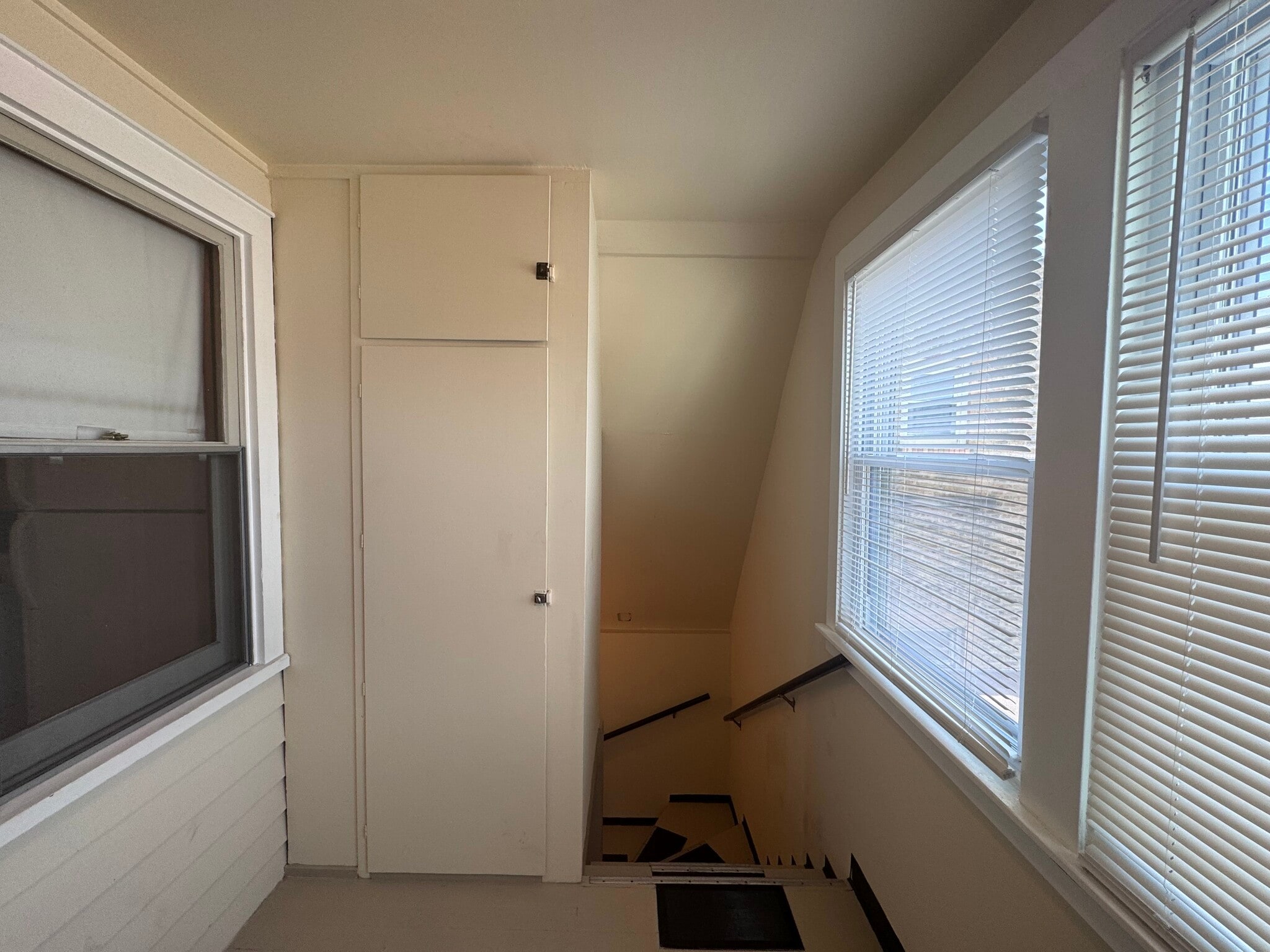 Building Photo - 5448 W Agatite Ave