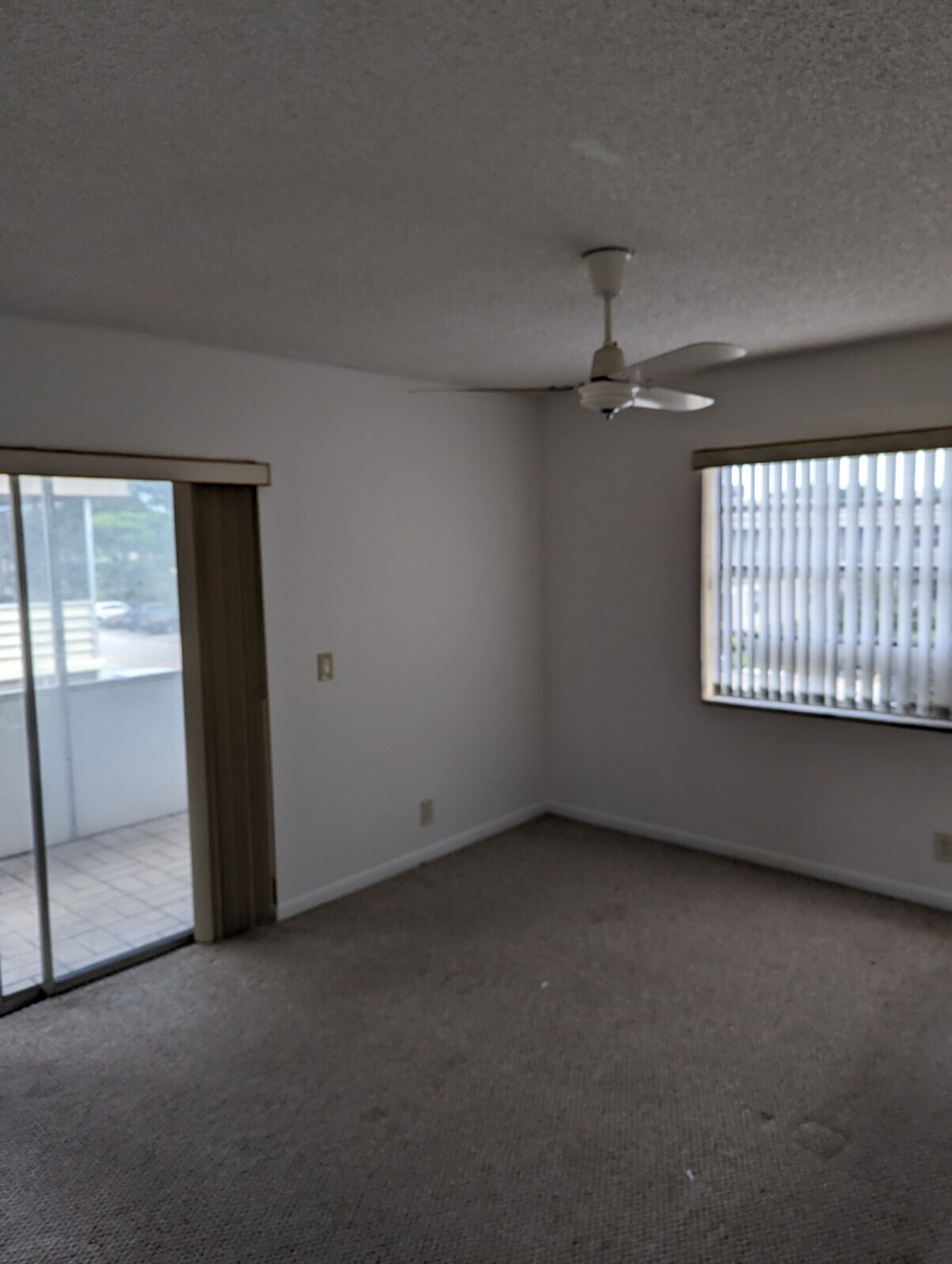 Building Photo - 517 Flanders K