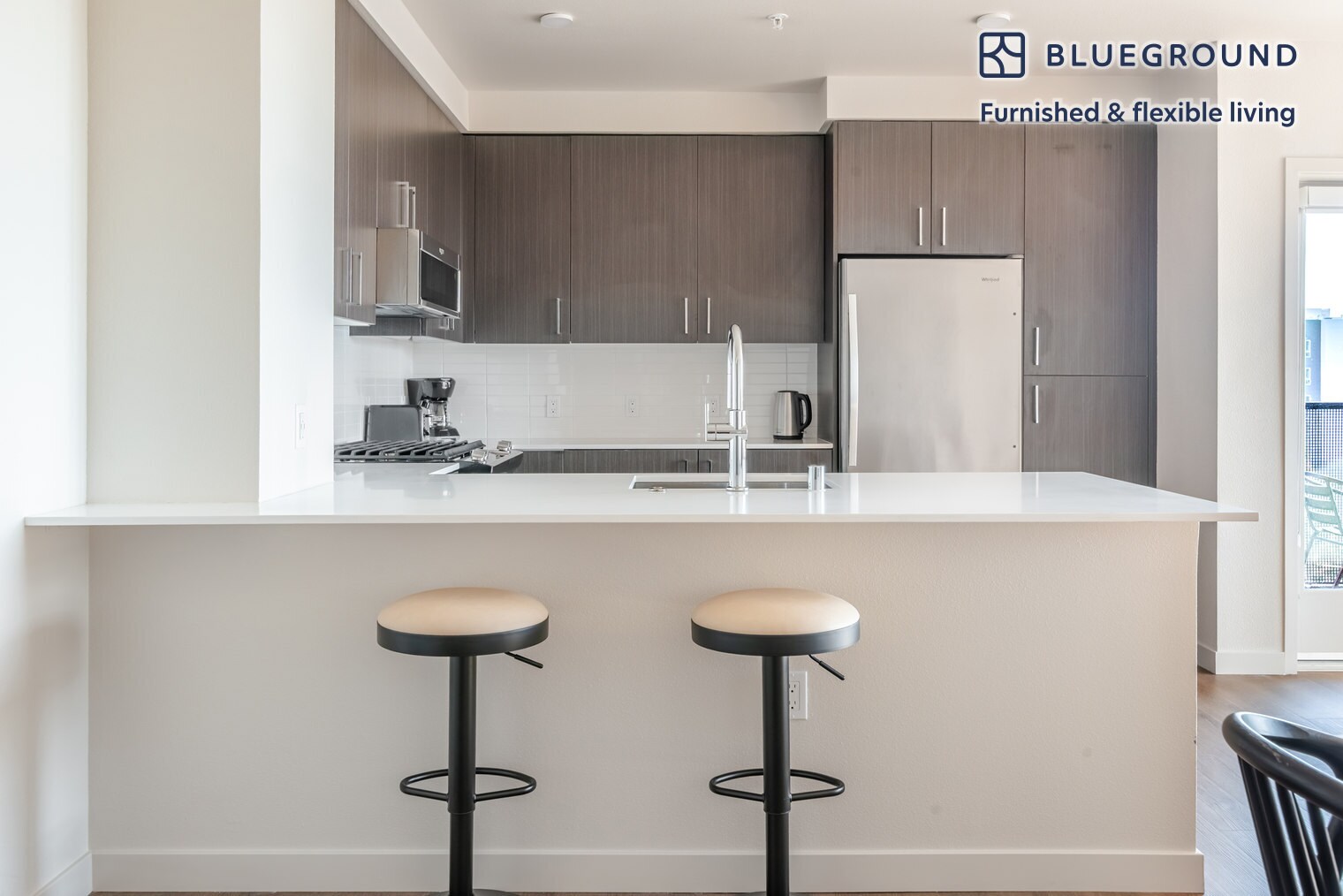 Building Photo - 2333 Calle Del Mundo