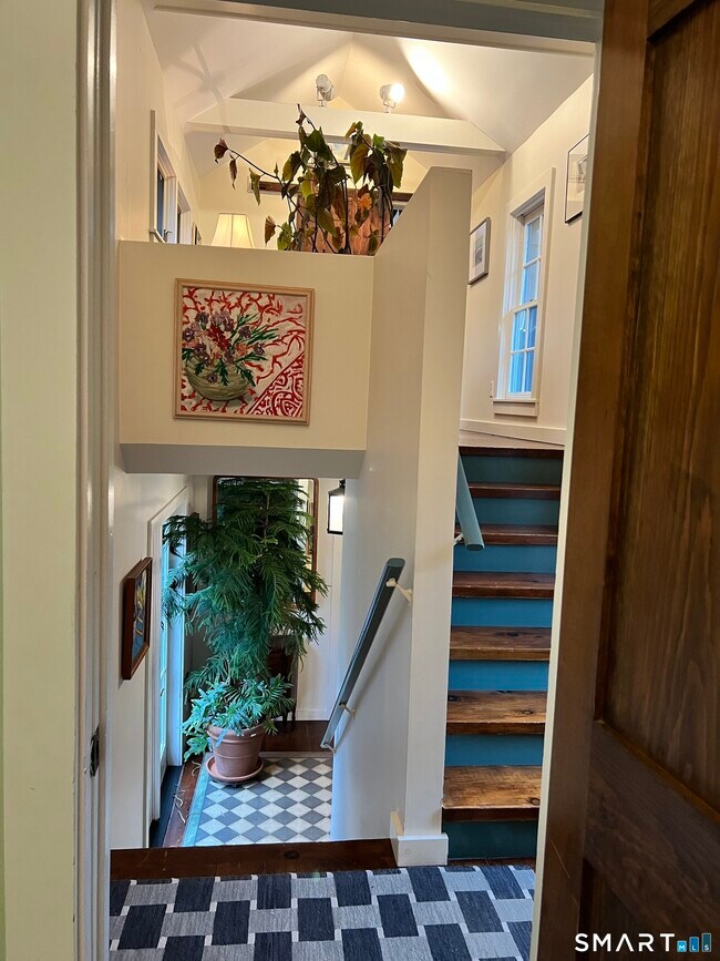 Building Photo - 21 Old Mill Rd