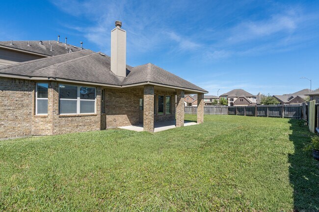 Building Photo - 22918 Caverly Ln