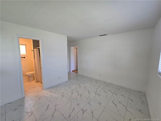 Building Photo - 2648 Rockcrest Ct