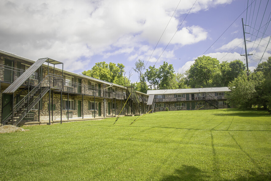 Building Photo - Southmont Apartments