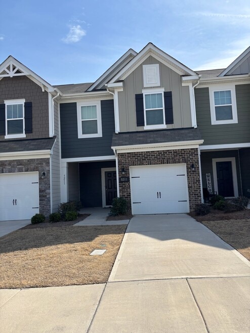 Building Photo - 5211 Maynard Hl Dr