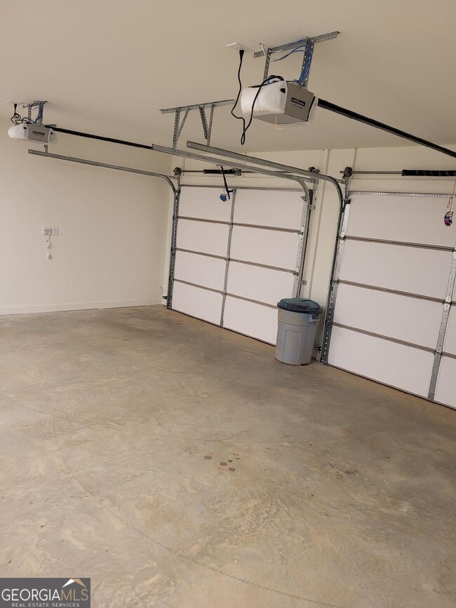 Building Photo - 363 Bayside Ln