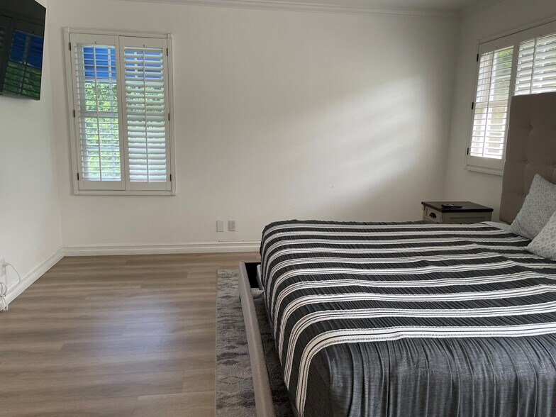 Building Photo - 4640 Dunas Ln
