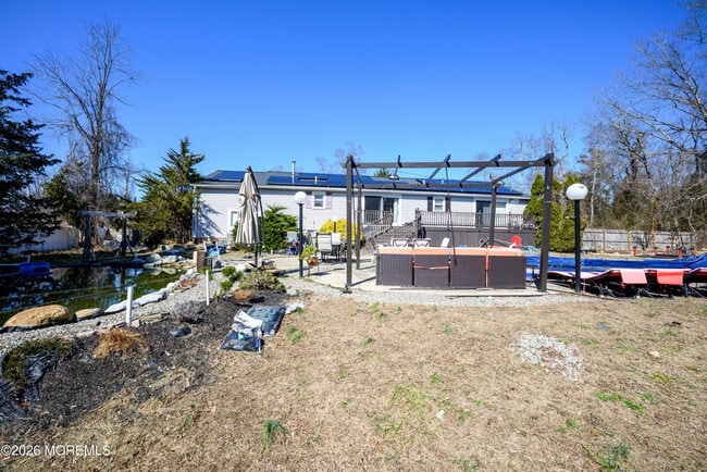 Building Photo - 570 Eltone Rd