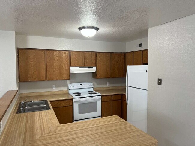 Building Photo - 131 S Zang Way
