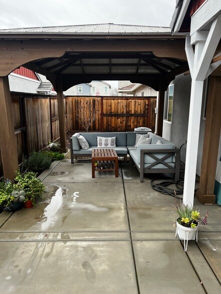 Building Photo - 4365 Sage Meadow Ln