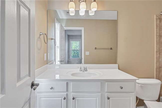 Building Photo - 476 Wallis Farm Way NW