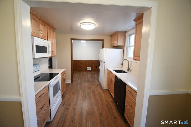 Building Photo - 509 North St