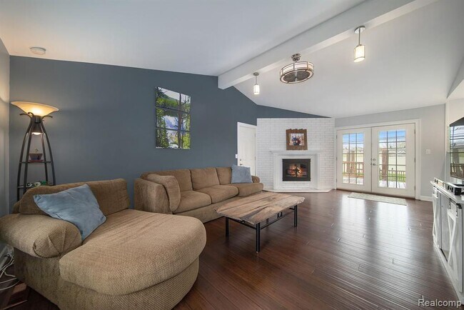 Building Photo - 2536 Alveston Dr