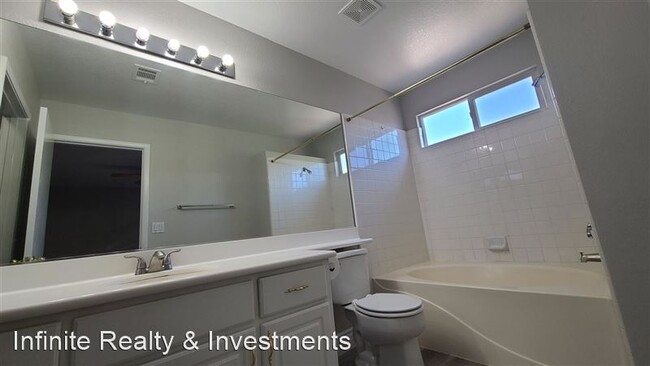 Building Photo - 8717 Harvest Valley Ave