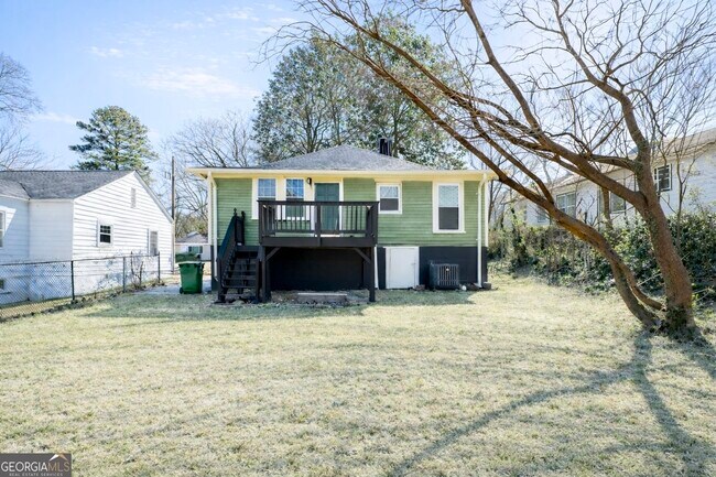 Building Photo - 1039 Astor Ave SW