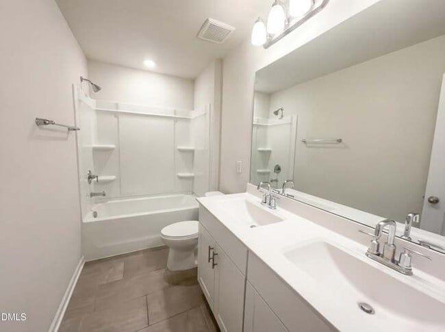 Building Photo - 1012 Depot Dr