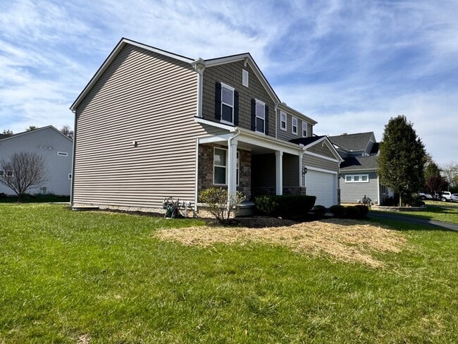 Building Photo - 4-Bedroom House for Rent